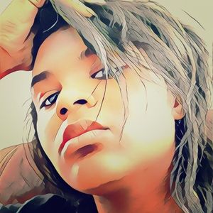 Meet your Posher, Renee